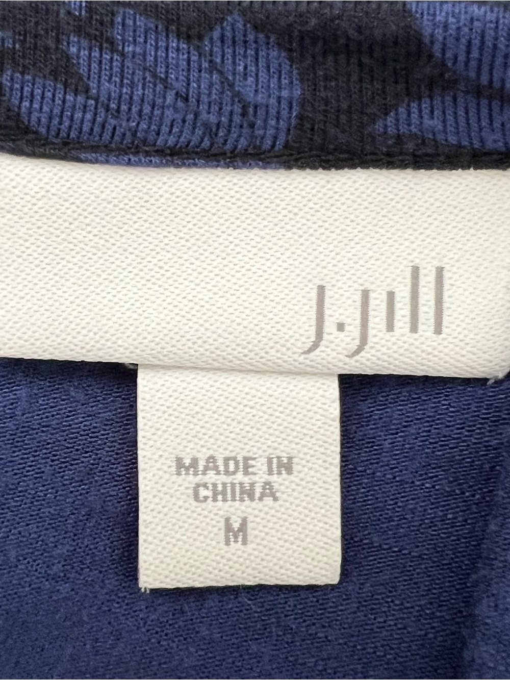 J.Jill Soft Knit Jersey Dress Size Medium Blue Black Print Pockets Button Front - Picture 8 of 12